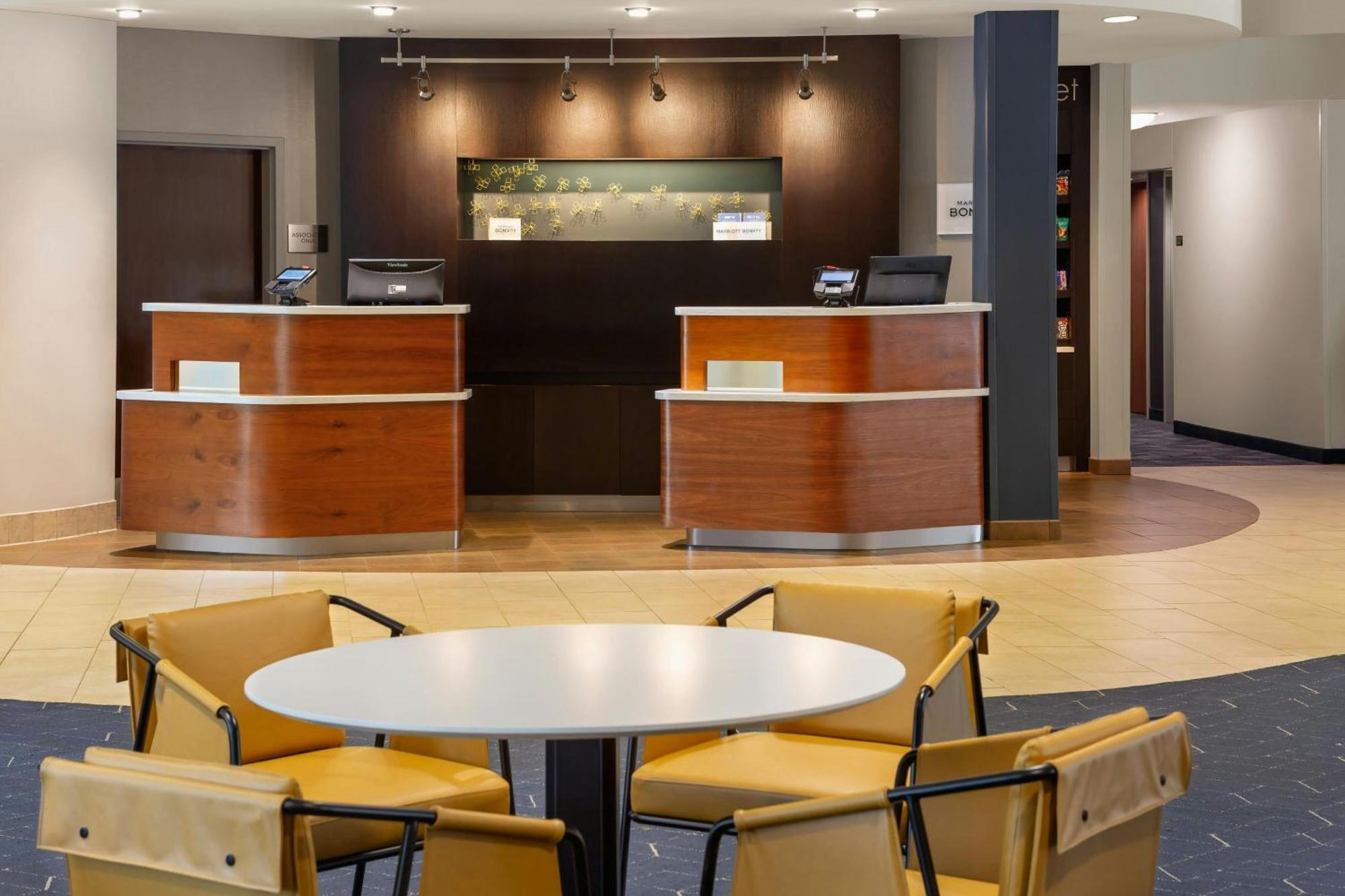 西麦迪逊/米德尔顿万怡酒店 外观 照片