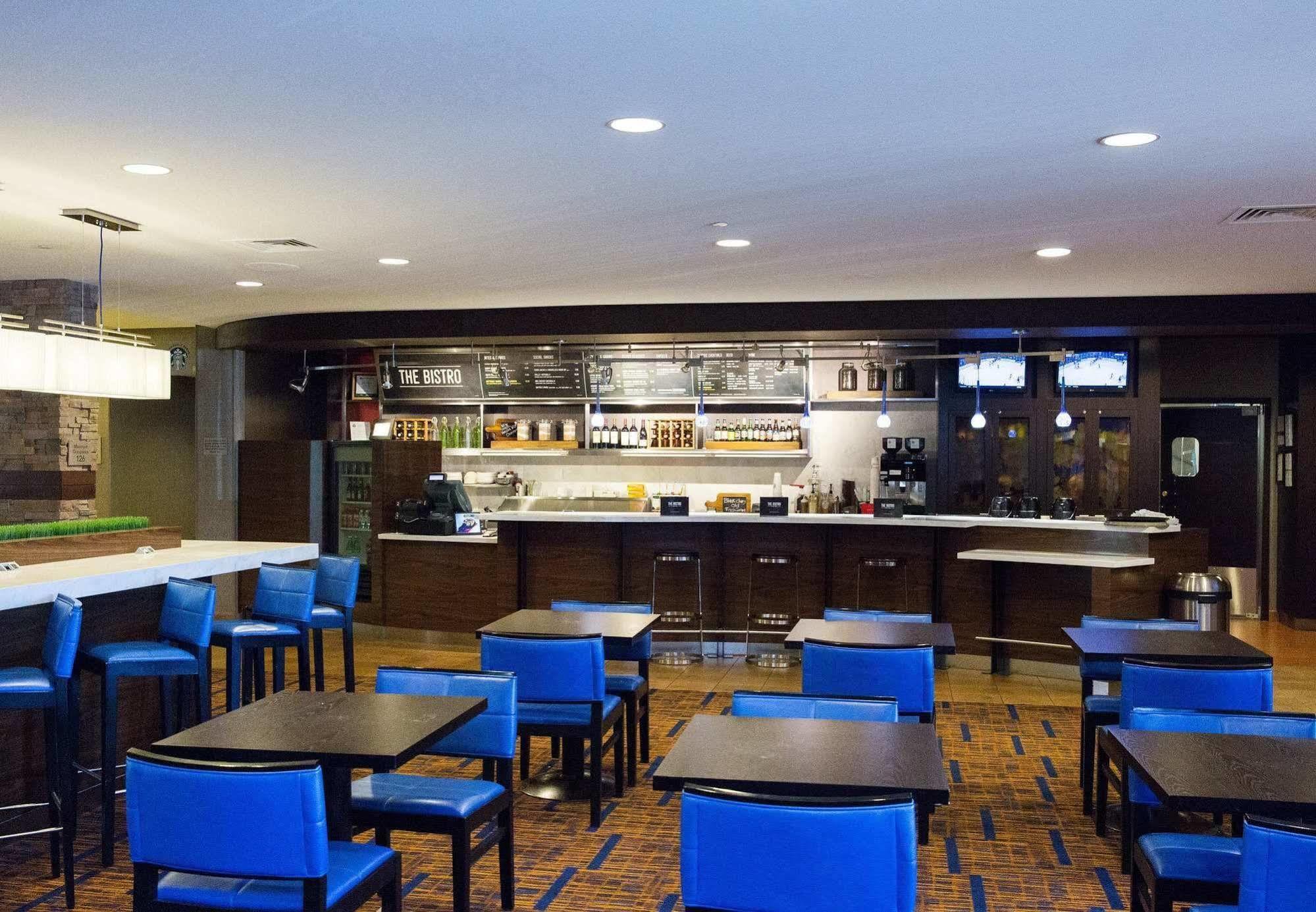 西麦迪逊/米德尔顿万怡酒店 外观 照片